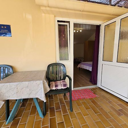 Apartments La Pergola Ровінь Екстер'єр фото