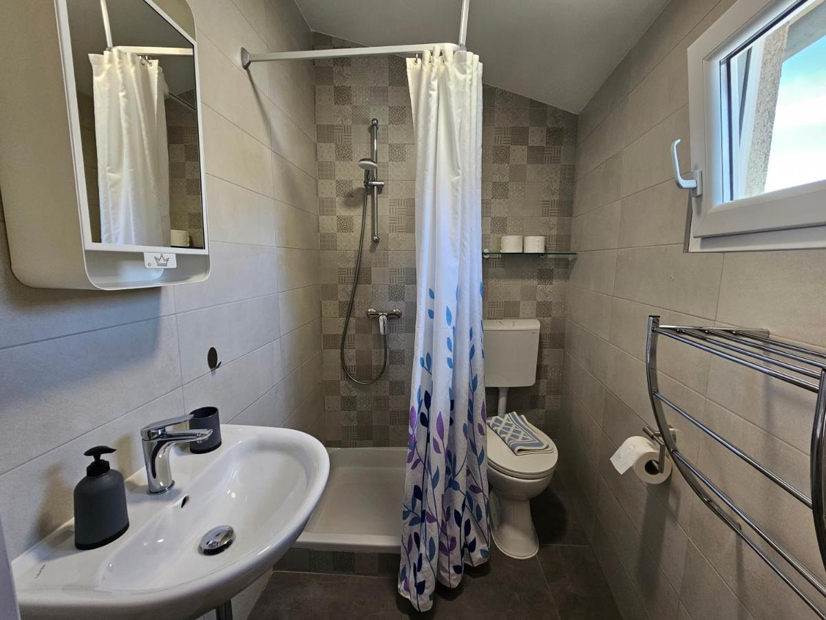 Apartments La Pergola Ровінь Екстер'єр фото