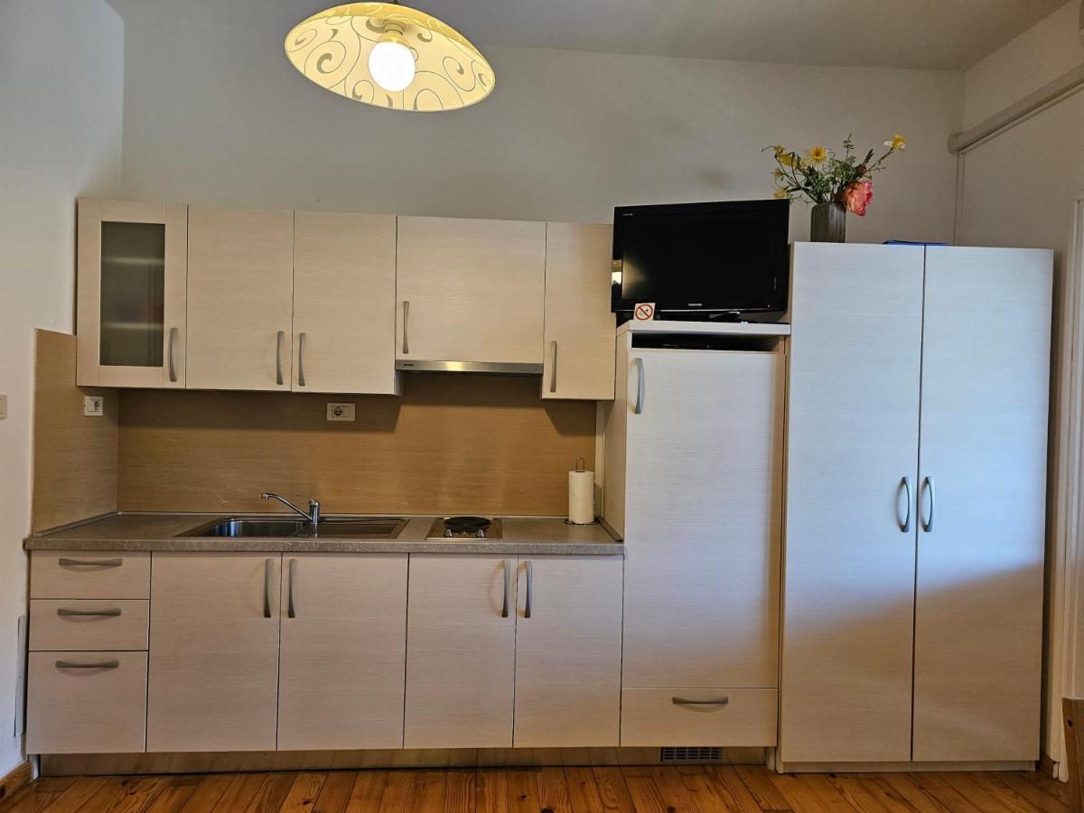 Apartments La Pergola Ровінь Екстер'єр фото
