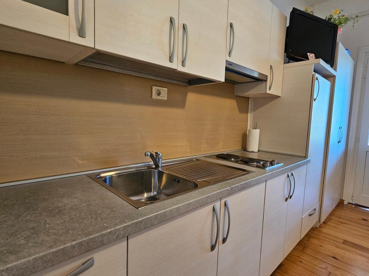 Apartments La Pergola Ровінь Екстер'єр фото