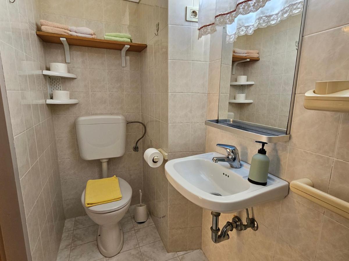 Apartments La Pergola Ровінь Екстер'єр фото
