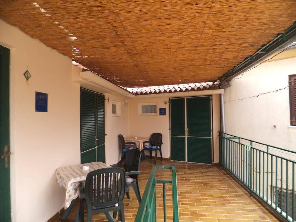 Apartments La Pergola Ровінь Екстер'єр фото